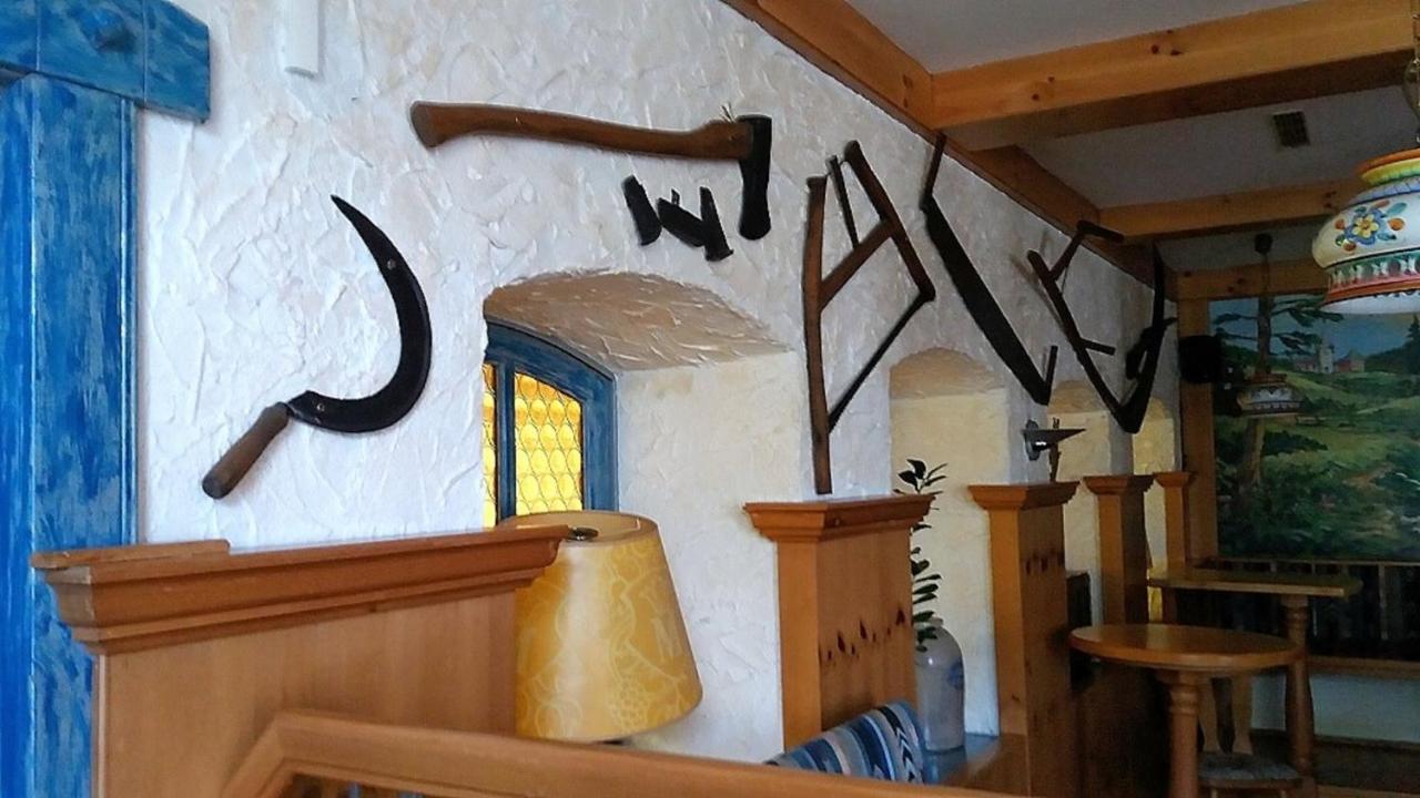 Land-Gut-Hotel Zum Alten Forsthaus - Aufladestation Fuer Elektroautos Hurtgenwald Екстер'єр фото