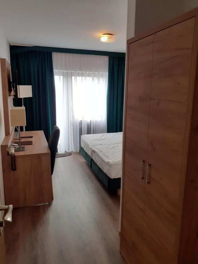 Land-Gut-Hotel Zum Alten Forsthaus - Aufladestation Fuer Elektroautos Hurtgenwald Екстер'єр фото
