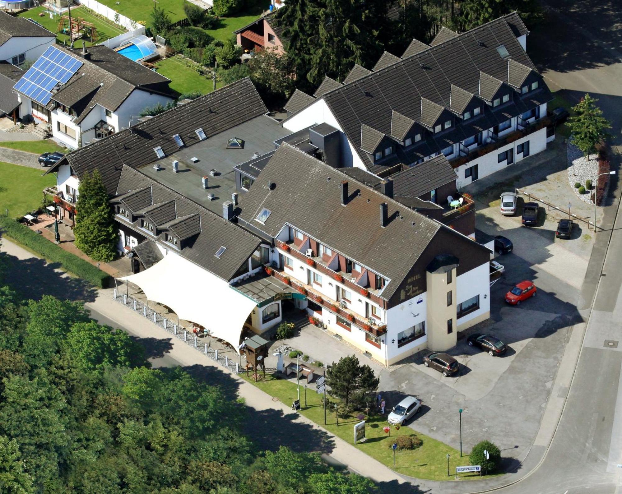 Land-Gut-Hotel Zum Alten Forsthaus - Aufladestation Fuer Elektroautos Hurtgenwald Екстер'єр фото